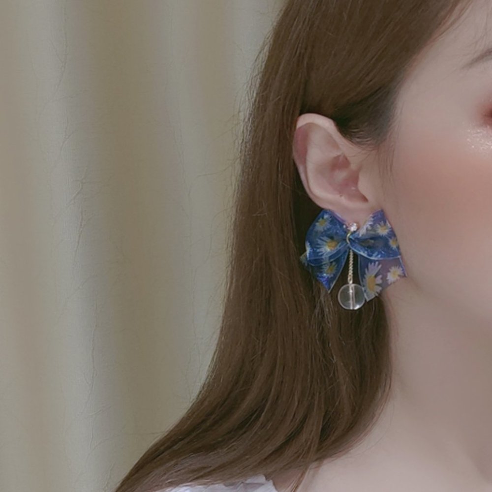 💙💕💕Last one Unique Diamond BLUE Floral Bow Knot Earrings - Picture 1 of 4